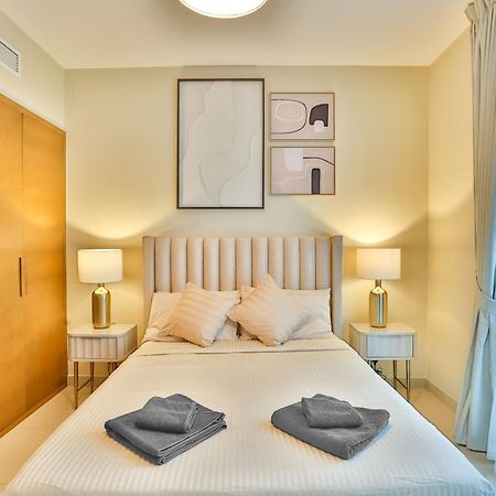 Lux 1Br 2 Min To Burj Khalifa Apartment Dubai Exterior photo