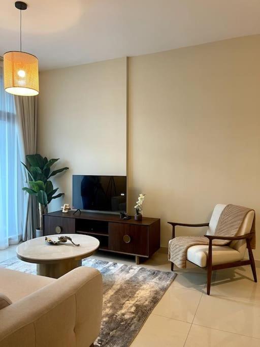 Lux 1Br 2 Min To Burj Khalifa Apartment Dubai Exterior photo